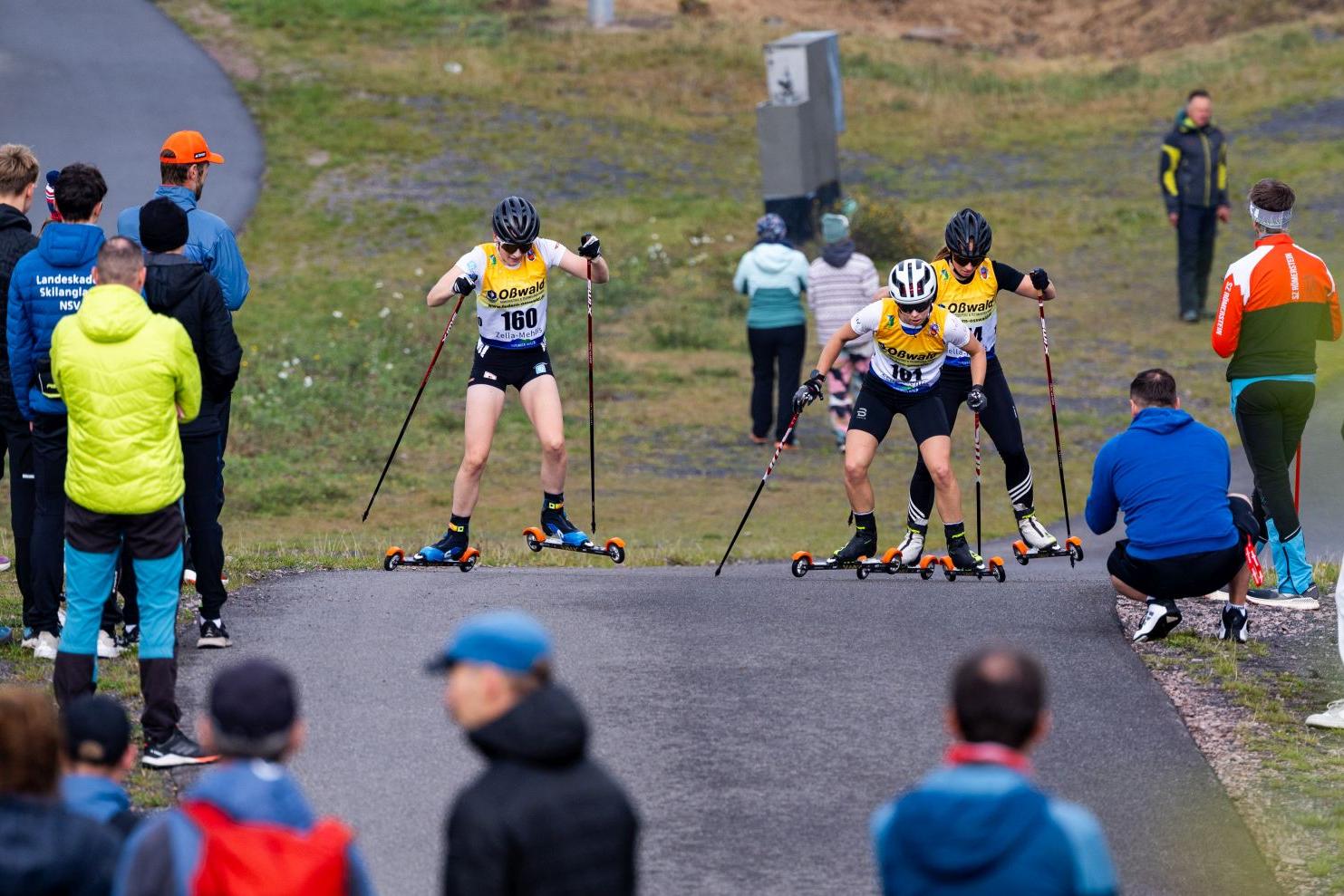 Packende Duelle: Am Sonntag steht für Deutschlands Nachwuchs-Elite der Langläufer die Deutschen Skiroller-Meisterschaften auf dem Programm. Foto: Christian Heilwagen